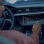 Display interiör Audi e-tron