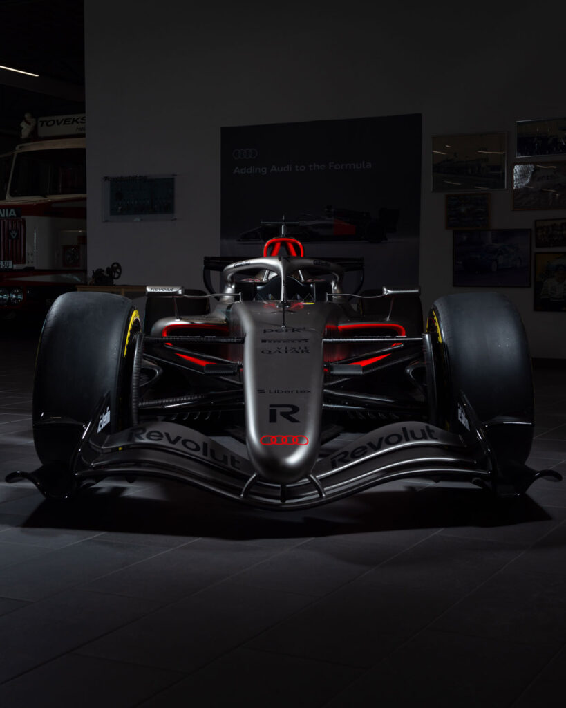 Audi R26